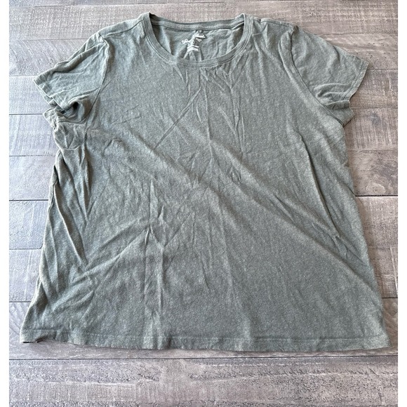 Universal Thread Tops - Universal Thread Women's Army Green Tee Size XL